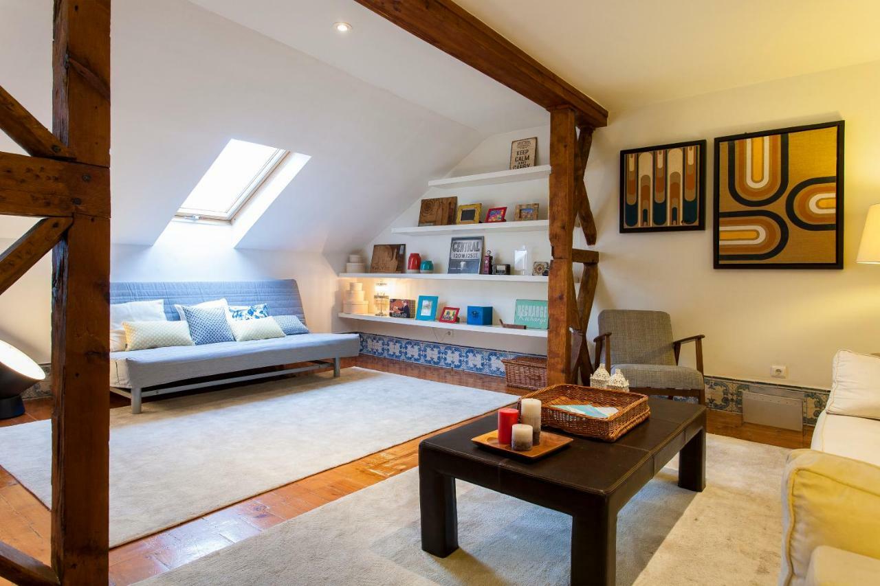 Appartamento bairro alto-chiado 2 bdr beautifull view Lisbona Esterno foto