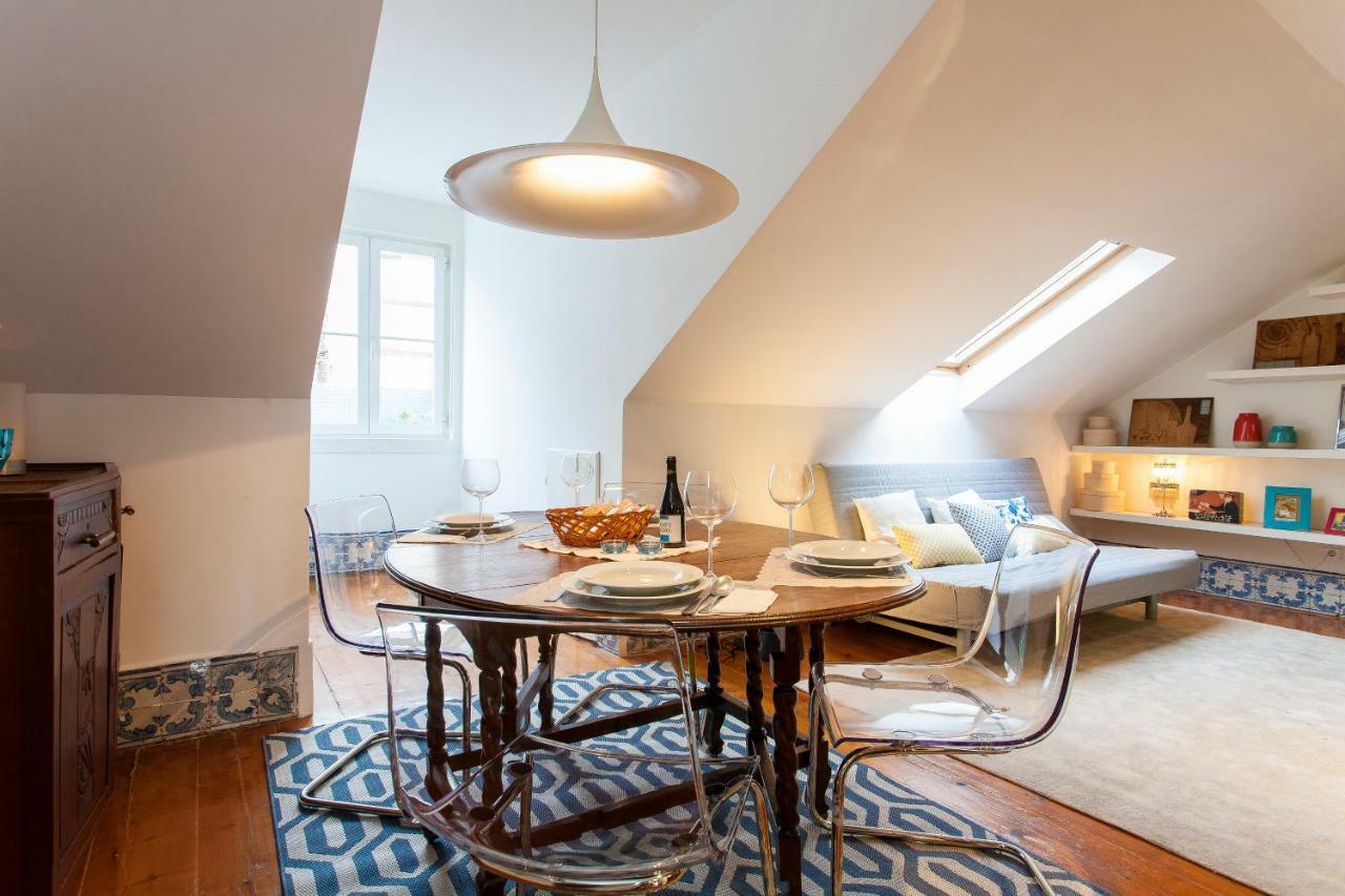 Appartamento bairro alto-chiado 2 bdr beautifull view Lisbona Esterno foto