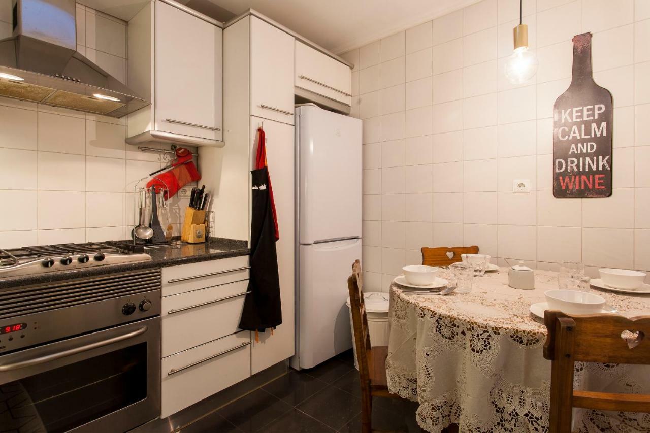 Appartamento bairro alto-chiado 2 bdr beautifull view Lisbona Esterno foto