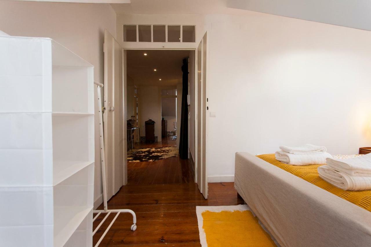 Appartamento bairro alto-chiado 2 bdr beautifull view Lisbona Esterno foto