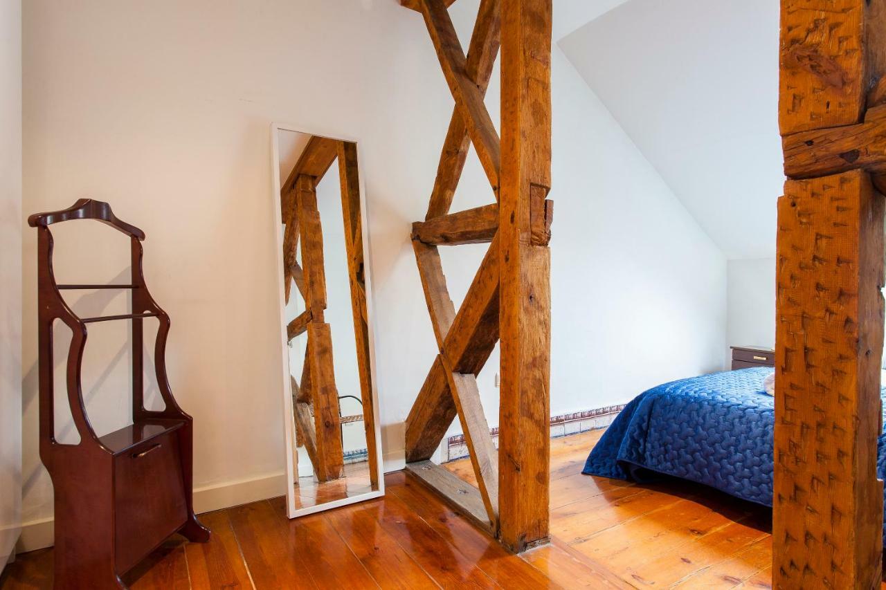 Appartamento bairro alto-chiado 2 bdr beautifull view Lisbona Esterno foto